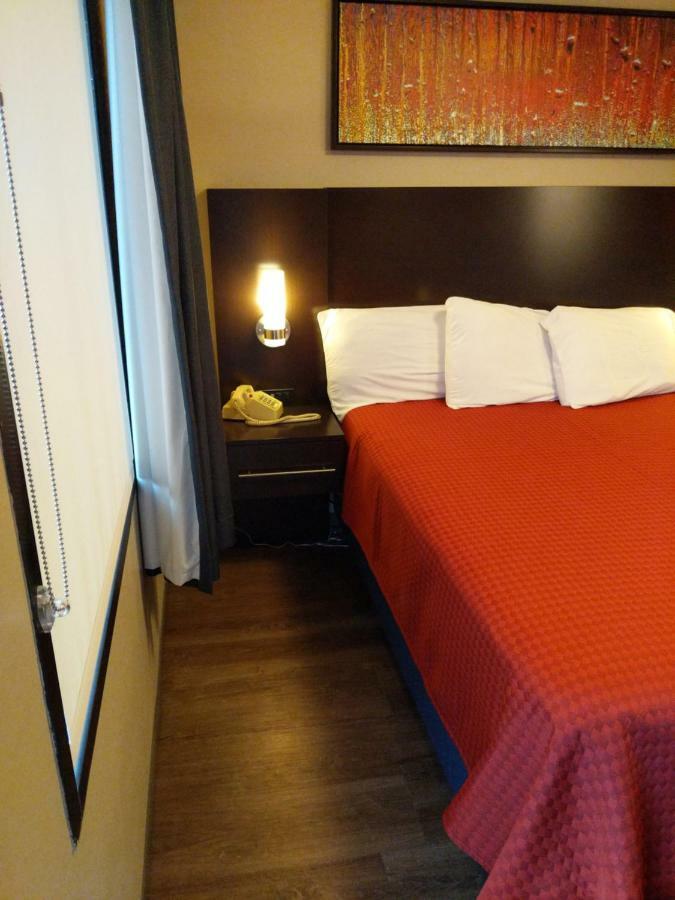 Riverside Tower 鸽子谷 外观 照片